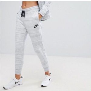 nike sweatsuit jimmy jazz